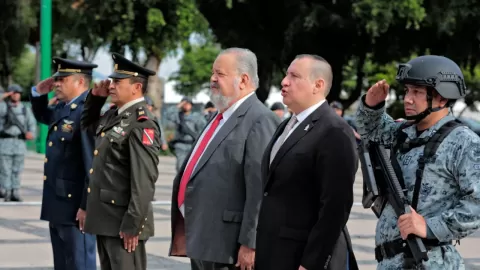 Conmemoran el 204 aniversario de la consumación de la Independencia de México