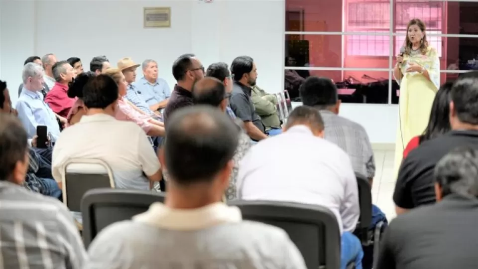 Diputada Tere Guerra sostuvo encuentro con integrantes  del Colegio de Ingenieros Civiles de Sinaloa, A.C.