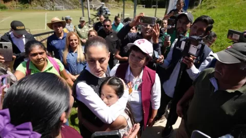 “Seguimos en territorio. Saldremos adelante”: Presidenta en su segundo día de recorrido en zonas afectadas