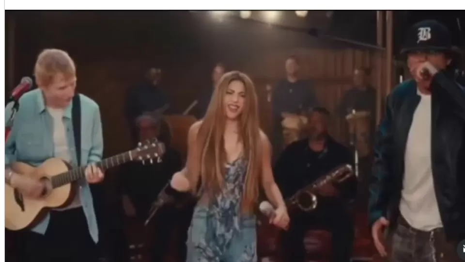 Shakira reinventa 'Hips Don't Lie' con Ed Sheeran y Beéle: una fusión global que celebra su legado
