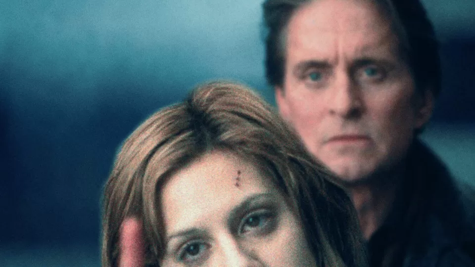 Ni una palabra: el intenso thriller psicológico de Michael Douglas que triunfa en Netflix 24 años después