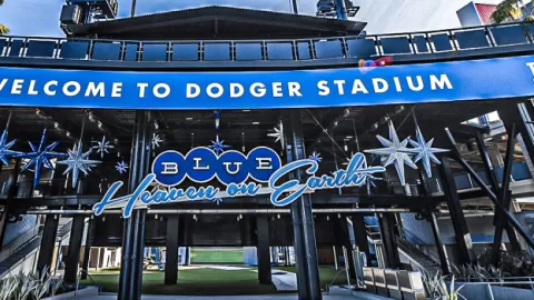 Dodger Stadium hace historia: ahora es el segundo estadio con más juegos de Serie Mundial