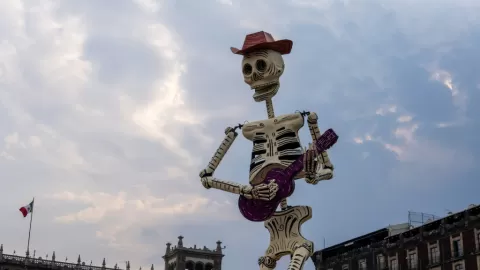 Color y misticismo: el Desfile Monumental de Día de Muertos 2025 inunda de tradición la CDMX