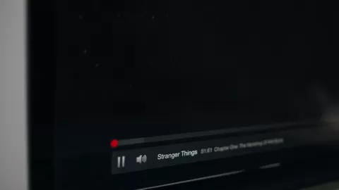 Millie Bobby Brown denuncia hostigamiento en rodaje de 'Stranger Things 5': la tensión con David Harbour