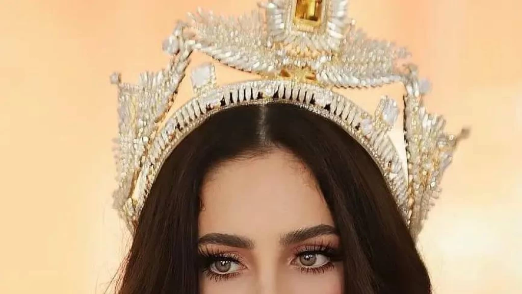 La mexicana Fátima Bosch acusa a directivo de Miss Universe, Nawat Itsaragrisil, de llamarla 'tonta'