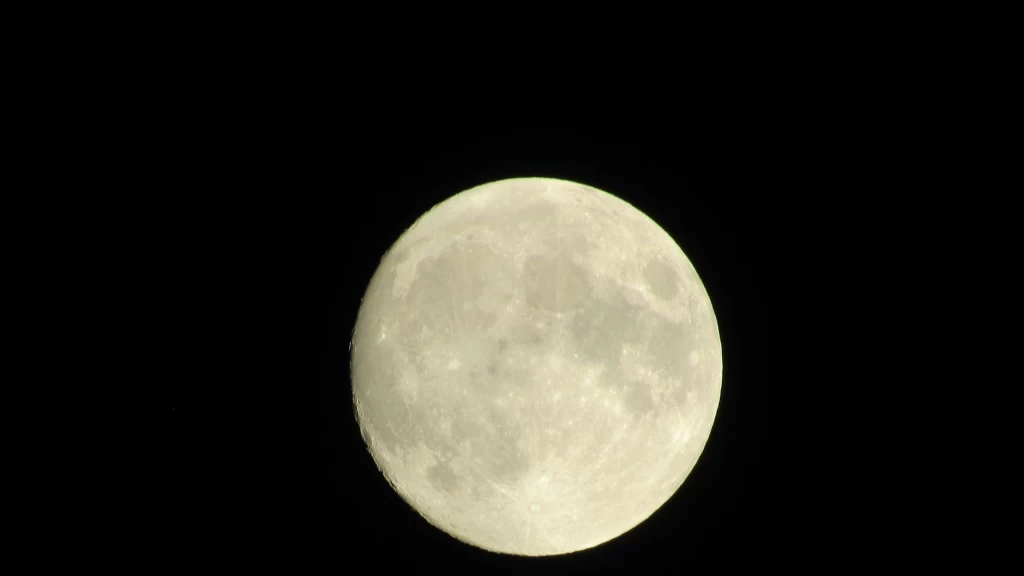 Imperdible superluna de noviembre 2025: la más brillante y cercana