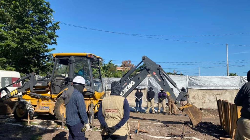 Sinaloa intensifica búsqueda: reinician trabajos de recuperación humanitaria en Panteón '21 de Marzo'