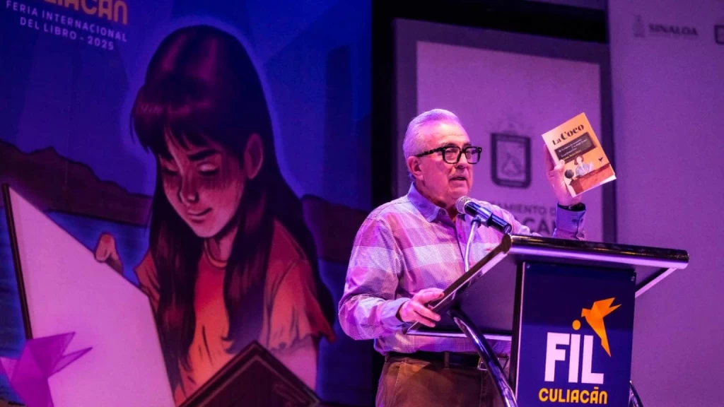 Presentó el gobernador Rubén Rocha Moya, su libro “La Reforma Educativa: Un reporte desde el Senado”