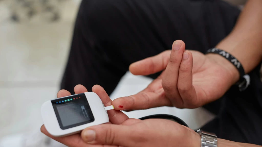 Día Mundial de la Diabetes 2025: Prevención y Detección Temprana, Claves Urgentes Contra el Avance Silencioso de una Amenaza Global