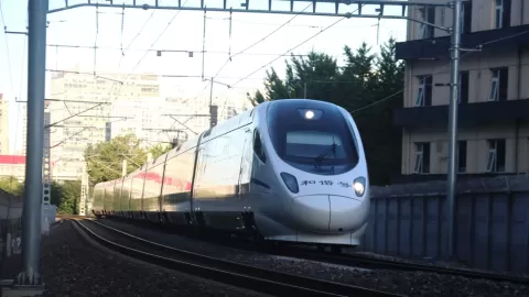 Xi'an: El Silencioso Gigante Ferroviario que Conecta China con 18 Metrópolis de Europa y Asia