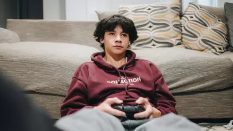 Controles Parentales Obligatorios en México: ¿La Tecnología Reemplaza la Crianza o Limita la Libertad Digital?