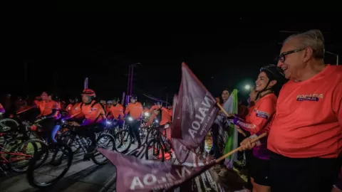 Con la participación de 1,300 ciclistas, Gobernador Rocha da el banderazo de arranque a la Rodada Naranja