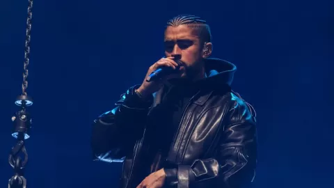 Bad Bunny Deslumbra en Inicio de Gira Mundial y Revela Pistas Exclusivas para México 2025: Fechas, Sorpresas y el Show Inmersivo que Viene a la CDMX