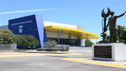 Trabajadores, Jubilados y Estudiantes de la UAS Unen Voces: Exigen Respeto a Reingeniería Universitaria y Urgen Apoyo Federal para Aguinaldos