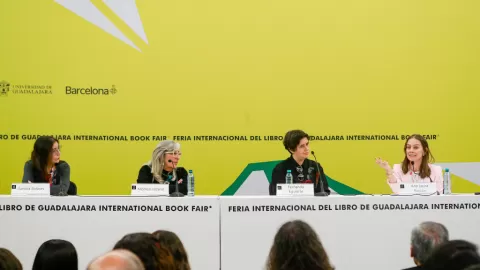 FIL Guadalajara 2025 en Pleno Apogeo: Un Festín Literario y Cultural con Barcelona como Invitada de Honor