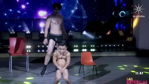 ¡Impactante! Abelito y Aarón incendian la pista de 'Hoy' Un baile 'atrevido' que habría dejado a Gali y Andrea sin palabras.