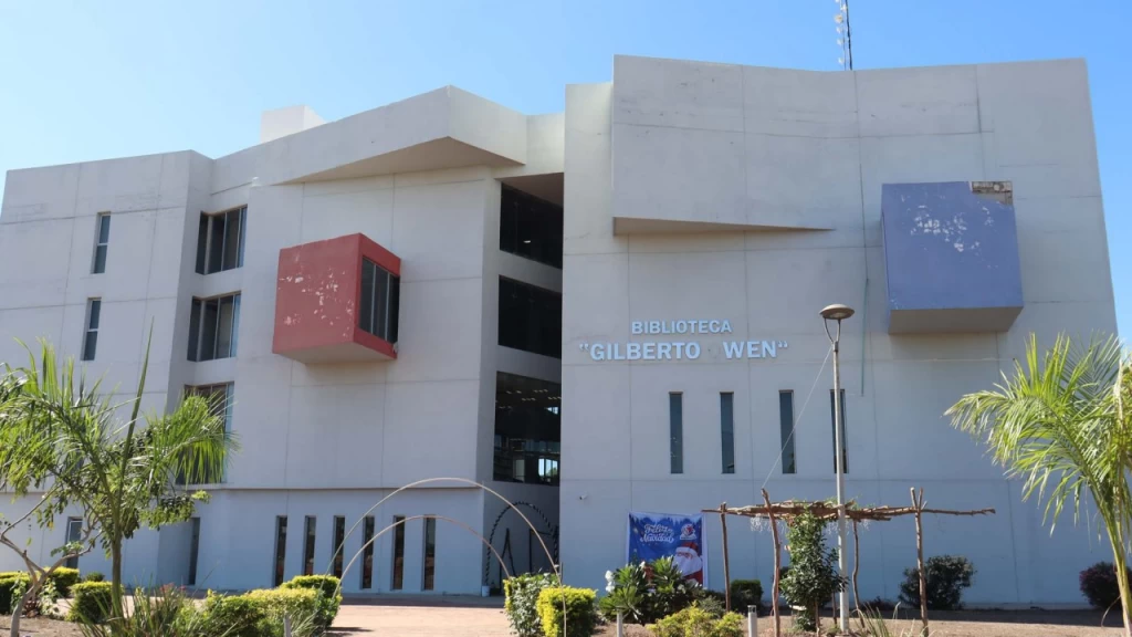 Editorial UAS abre un espacio en la Biblioteca Pública Gilberto Owen con más de mil 500 ejemplares