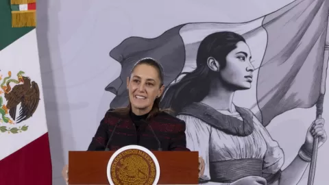 Sheinbaum Enfatiza: Colaboración de Inteligencia con EU, Temporal y Bajo Solicitud de México