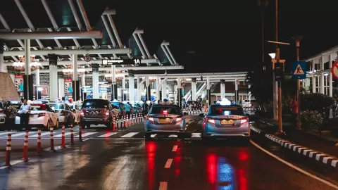 Caos Decembrino en la Frontera: Miles de Paisanos Desbordan Cruces México-EE.UU. con Largas Horas de Espera