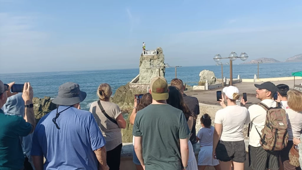 Mazatlán recibirá a más de 12 mil cruceristas la última semana del año