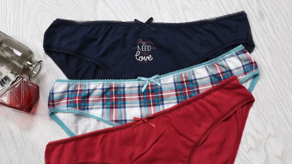 Deseos para 2026: Descubre el Poder de los Colores en tu Ropa Interior y lo que Cada Tono Atrae para el Año Nuevo, según la Tradición Mexicana