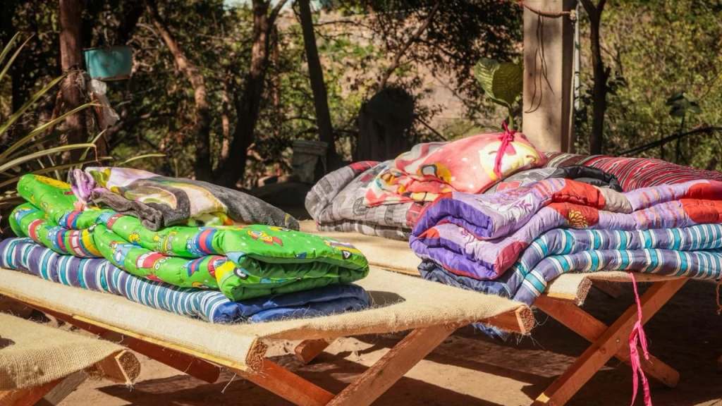 SEBIDES fortalece el acompañamiento social a familias que retornan a comunidades de Tepuche, en Culiacán