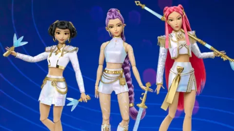 ¡Las Guerreras K-pop Conquistan el Día de Reyes 2026 en México! Peluches, Toallas y Récords de Taquilla Impulsan el Fenómeno Infantil