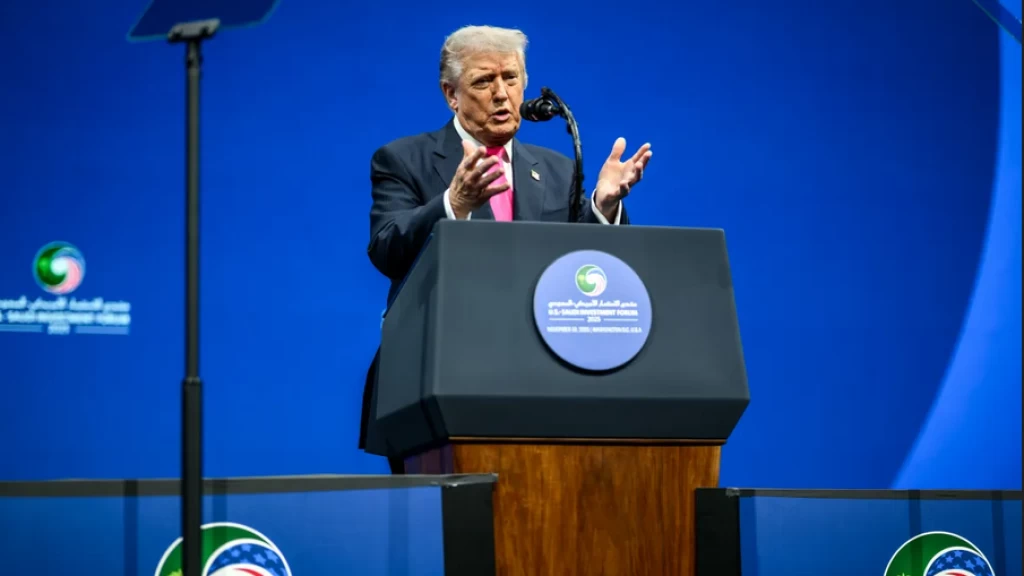 Groenlandia en el Foco Global: Interés de Trump y la Lucha por Recursos y Soberanía