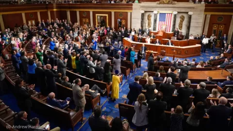 Congresistas Demócratas Rechazan Amenazas de Trump de Intervención Militar en México, Advierten Crisis de Soberanía y Cooperación