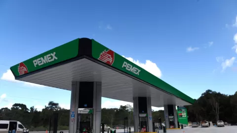 Monitoreo de Profeco reporta precio promedio nacional del litro de gasolina regular por debajo de $24 pesos