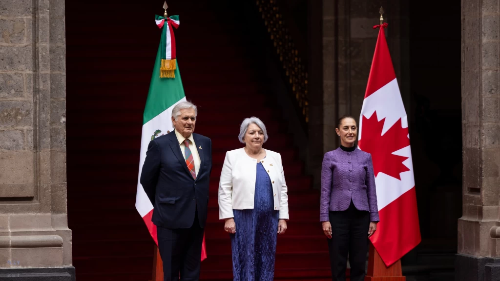 Recibe Presidenta Claudia Sheinbaum a la Gobernadora General de Canadá, Mary Simon, en Palacio Nacional