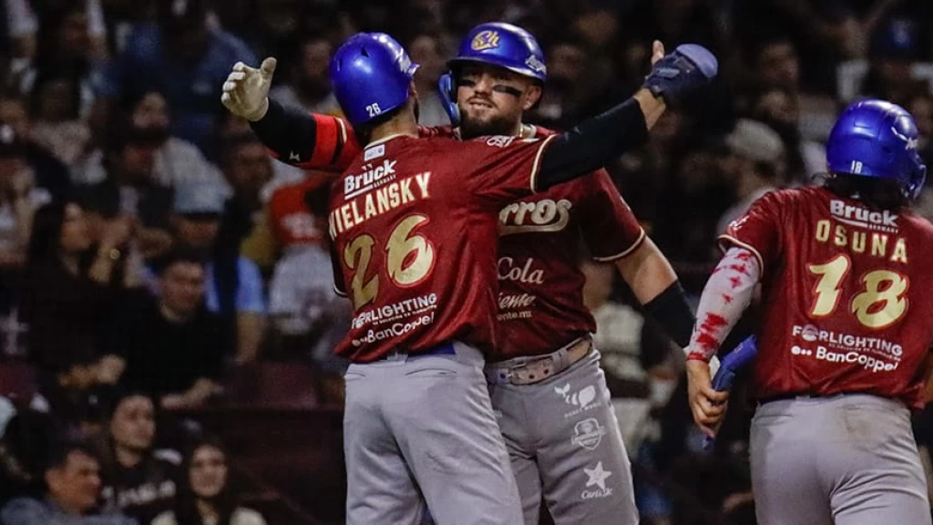 Con un rally en la segunda entrada, Charros de Jalisco se impuso 10-6 a Tomateros de Culiacán
