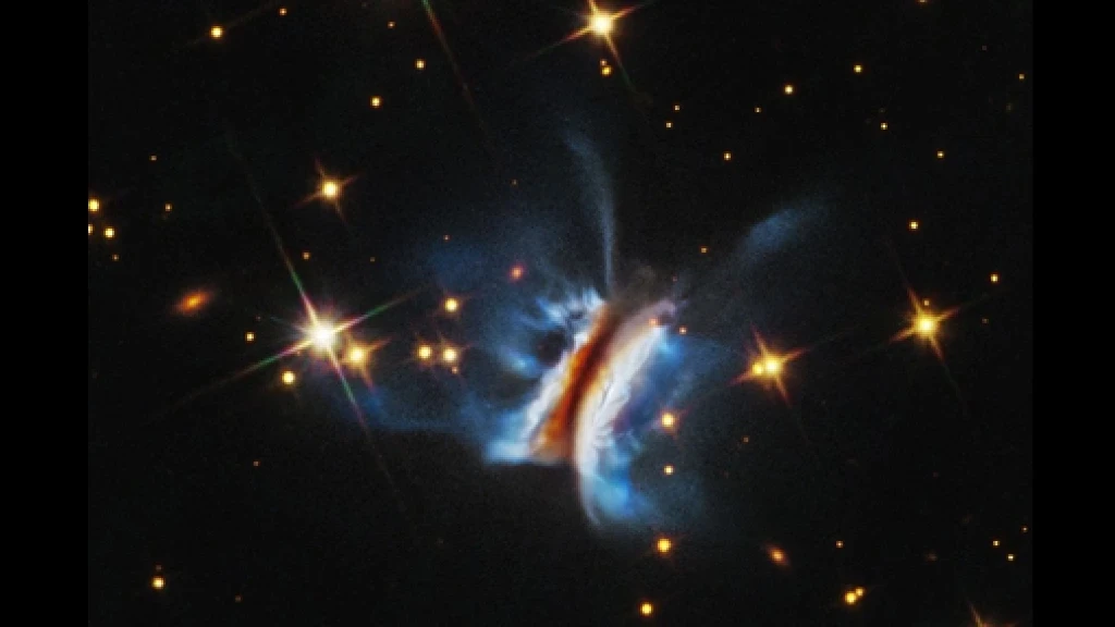 IA Revoluciona la Astronomía: Más de 1.000 Objetos Cósmicos Raros Descubiertos en Archivos del Telescopio Hubble