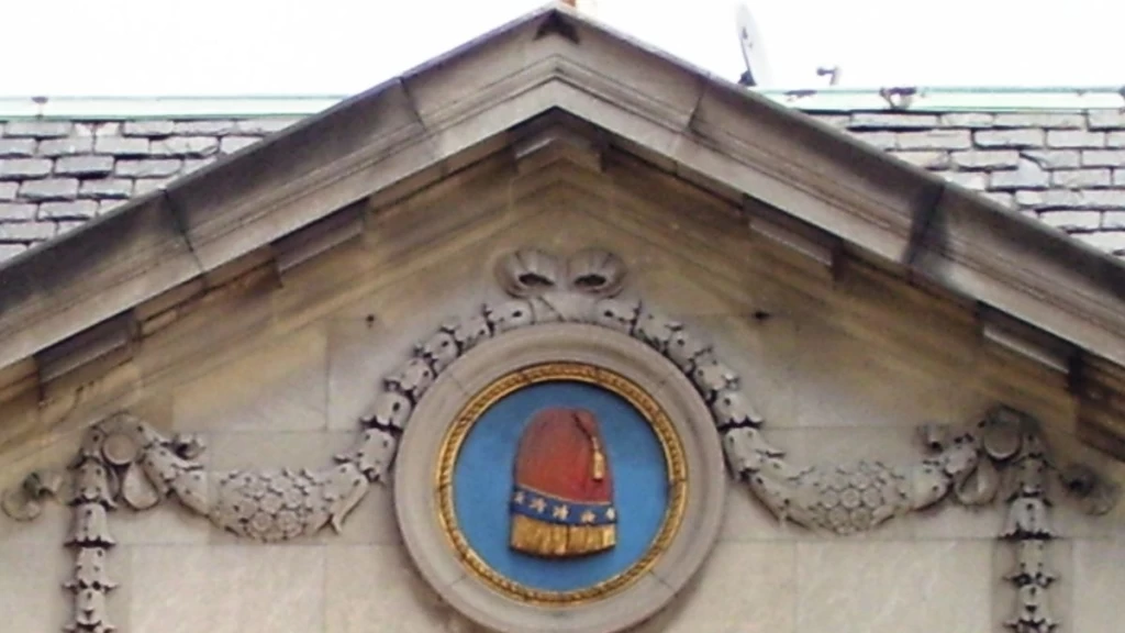 TAMMANY HALL NO HA MUERTO