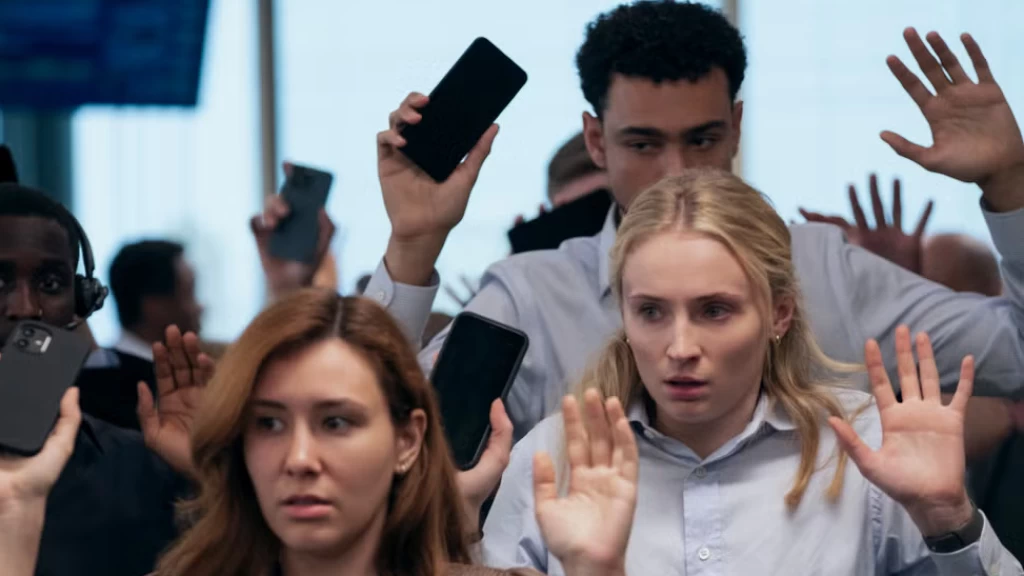 Sophie Turner Brilla en 'El Robo', la Serie Revelación de 2026, Antes de Encarnar a Lara Croft en 'Tomb Raider'