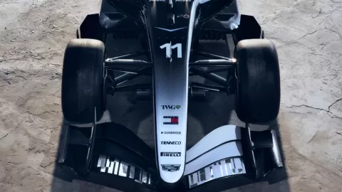 «Checo» Pérez Estrena el Impactante Livery de Cadillac en Pista: Un Hito Histórico para la F1 2026