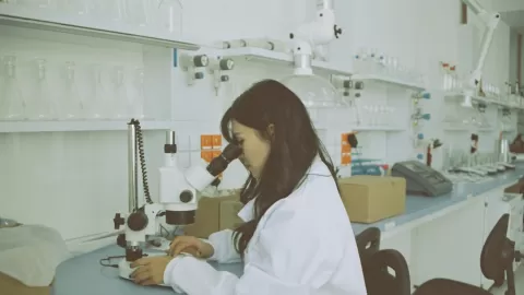 Mujeres en la Ciencia 2026: IA, Ciencias Sociales y STEM Impulsan un Futuro Inclusivo y Transformador