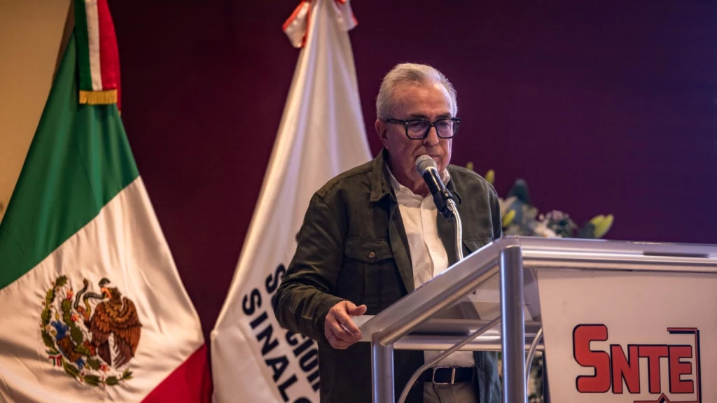 Gobernador Rocha Moya asistirá mañana sábado a Palacio Nacional para abordar la comercialización del maíz