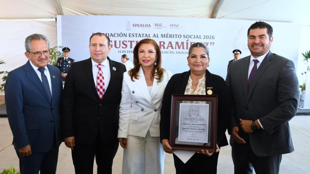 La Profa. Ramona Calderón Hernández es galardonada con el Premio Estatal al Mérito Social “Agustina Ramírez” 2026