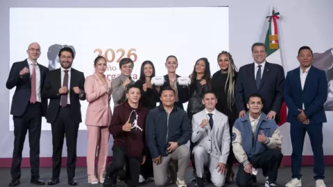 Presidenta presenta Boxeando por la Paz: 5 mil boxeadoras y boxeadores impartirán clases de boxeo a 100 mil niños y jóvenes en todo el país