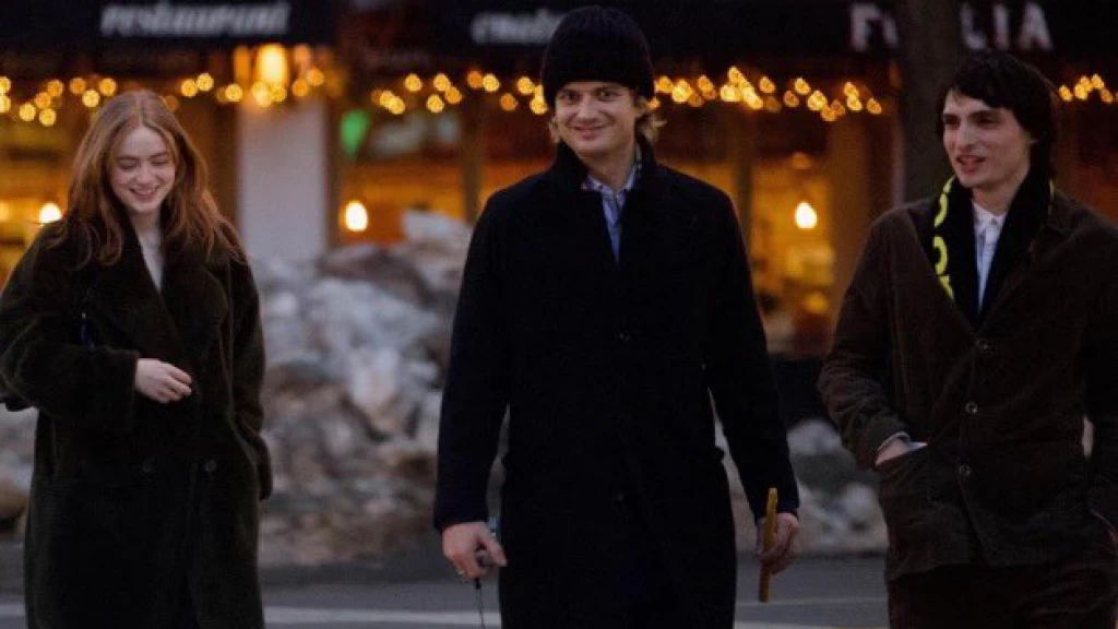 ¡Sorpresa en Hollywood! Maya Hawke, estrella de 'Stranger Things', se casa en secreta boda de San Valentín con Christian Lee Hutson y reúne al elenco