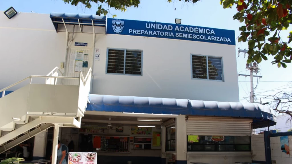 ¿Trabajas y quieres terminar tu bachillerato? La UAS abre registro para su modalidad semiescolarizada de fin de semana