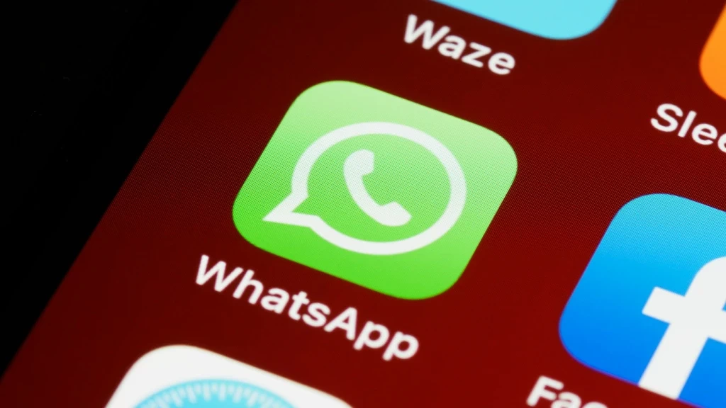 WhatsApp revoluciona la experiencia grupal con el lanzamiento del 'Historial de Mensajes': nuevos integrantes al día, de forma privada y sencilla