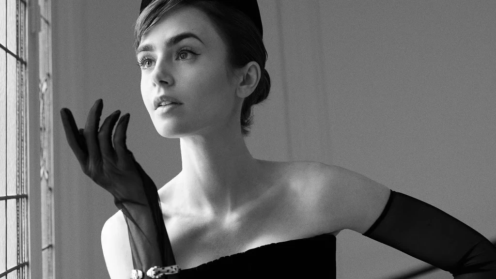 De 'Emily en París' a la Quinta Avenida: Lily Collins Encarnará a Audrey Hepburn en Biopic de 'Breakfast at Tiffany's'