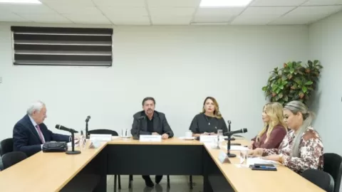 Revisa Comisión de Fiscalización iniciativas recibidas para su dictaminación