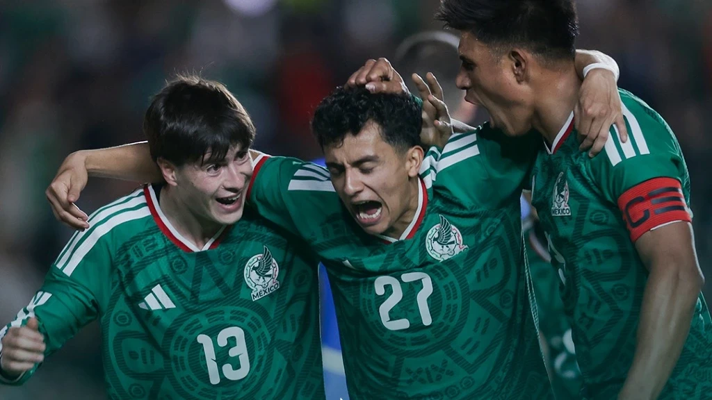 Selección Mexicana Vence 4-0 a Islandia en Querétaro y Consolida su Ruta al Mundial 2026