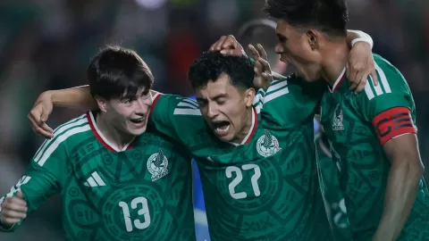 Selección Mexicana Vence 4-0 a Islandia en Querétaro y Consolida su Ruta al Mundial 2026