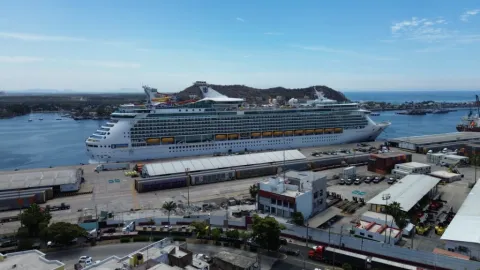 Mazatlán Recibe Más de 300,000 Cruceristas y Genera $486 Millones en 7 Meses