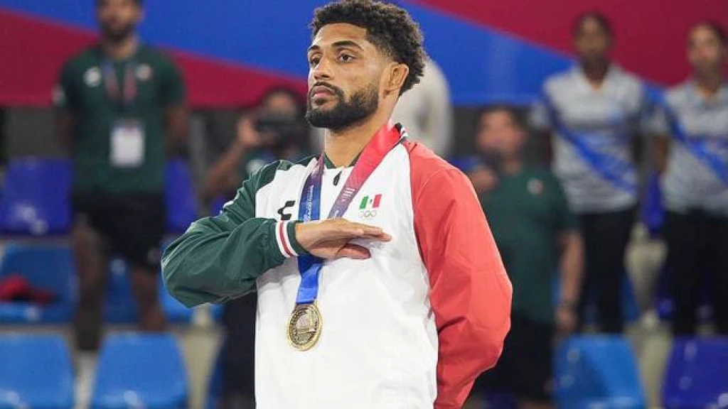 Obtiene lucha mexicana tres medallas en su debut de Santo Domingo 2026