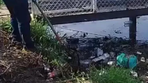 Culiacán: Decenas de Bolsas de Basura Retiradas de Rejillas Tras Lluvias Obstruyen Drenaje y Afectan Planta Potabilizadora